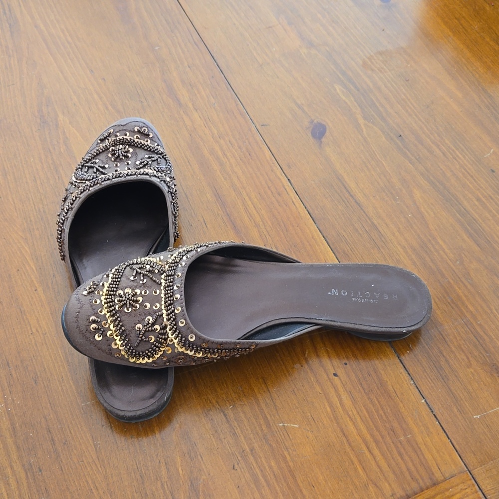 Kenneth Cole Reaction mules size 7 1/2 M.